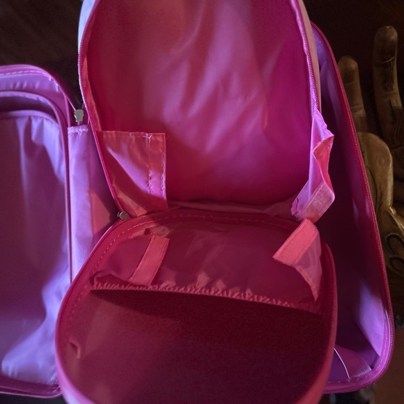 Luggage - Picture 7 of 7